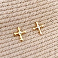 Round Cut Simulated Diamond Stunning Cross Stud Earring 14k Yellow Gold Plated