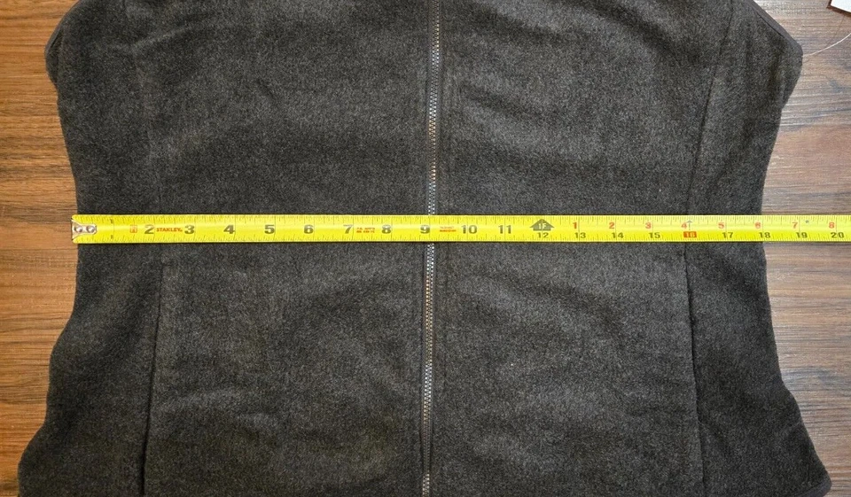 Old Navy Black Fleece Zip Up Slim Sleeveless Vest Women's Size Large - Image 4 of 4