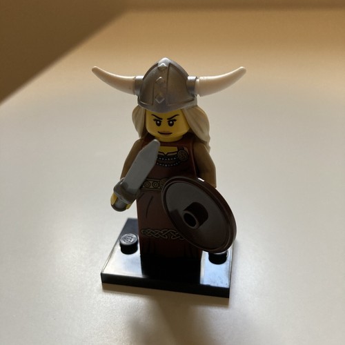 Lego Viking Woman CMF 8831 Serie 7 Minifigur Minifigur Krieger