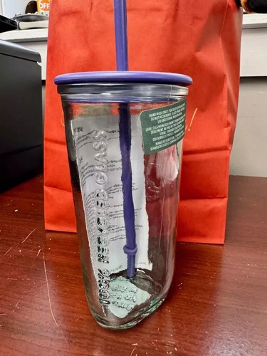 Bicchiere freddo Starbucks 2025 viola scuro/viola vetro triangolo riciclato 16 oz - Foto 6 di 6