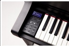 Piano Yamaha CLP-745 B Noir Dimensions: 1461 x 459 x 1096 mm