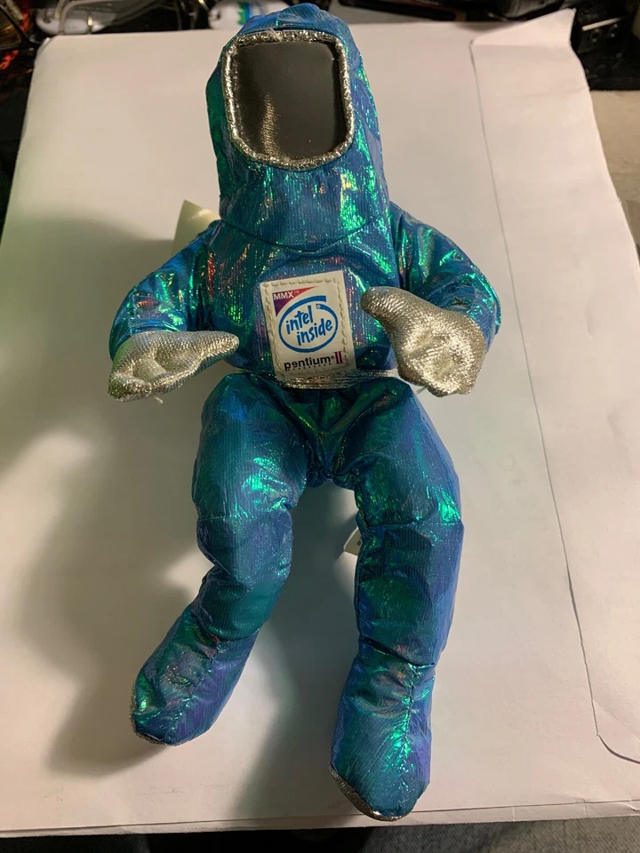 1997 Intel bunny people Blue w/ silver accents 8in doll - Image 3 of 3