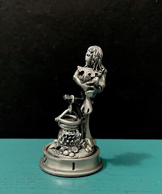 Danbury Mint Pewter Fantasy Crystal Chess Pixie Brownie Dwarf Figurine LOTR GOT