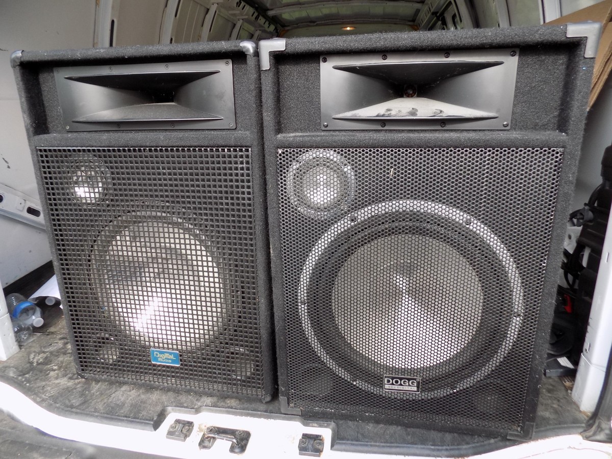 2 Digital Audio 2000 DA 2015 Professional Studio Speakers | eBay