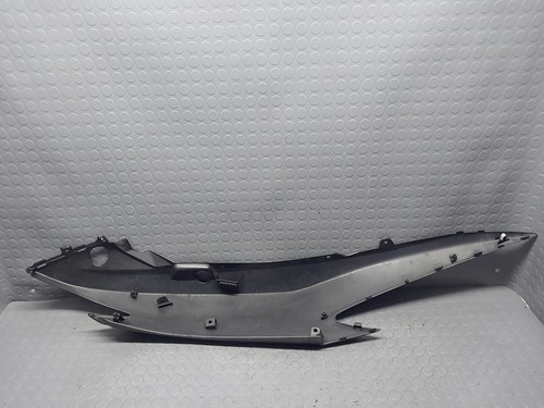 SUZUKI BURGMAN 400 2018 Carénage Arrière Gauche Cache 47211-19k0 - Photo 21/22