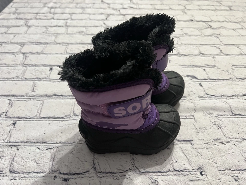 Botas de Nieve Sorel Commander Talla US 7/EUR 24 Foto 3 de 4