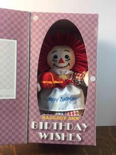 Vintage 2003 Raggedy Ann Birthday Wishes Doll...