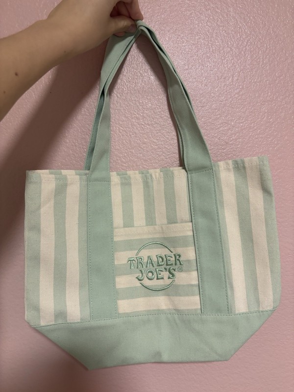 Trader Joe's Reusable Tote Bag Green & White Striped Cotton/Poly Machine Wash