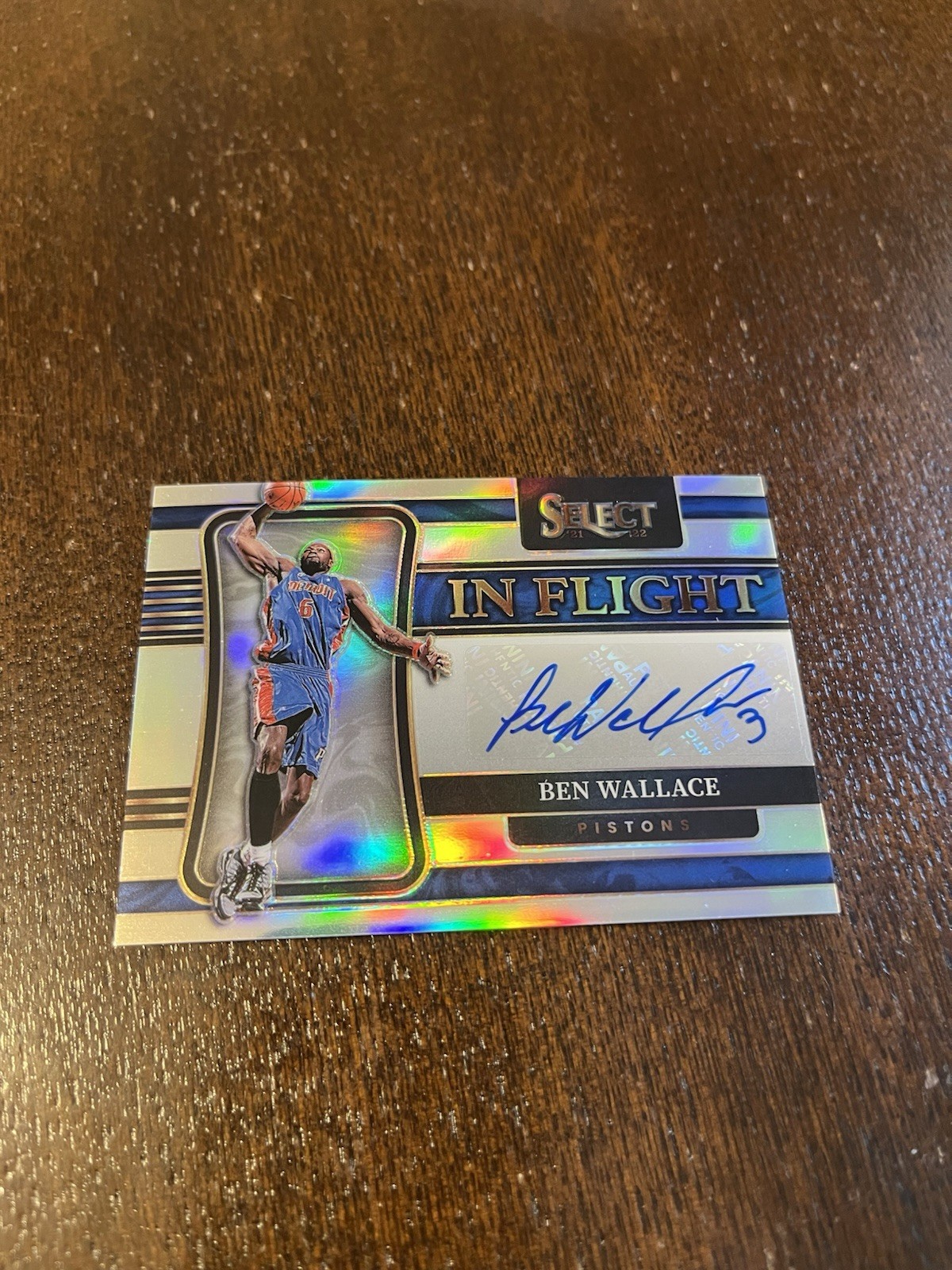 2021-22 Panini Select Ben Wallace In Flight Prizm Auto /199