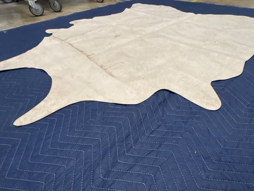 Area Rugs Cow Fur Faux Rugs Brown & White 100% Polyester Size 54"x62" - Picture 15 of 15