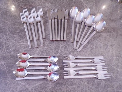 WMF Modell Ravenna Besteck 6 Personen 30 Teile Cromargan TOP ! - Bild 1 von 4