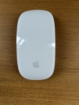 Apple Bluetooth Maus - A1296 3vdc - 2 AA Batteriebetrieben