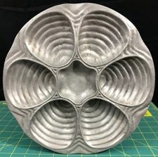 Bon Chef 10 Inch Aluminum Oyster Plate with 6 Sections