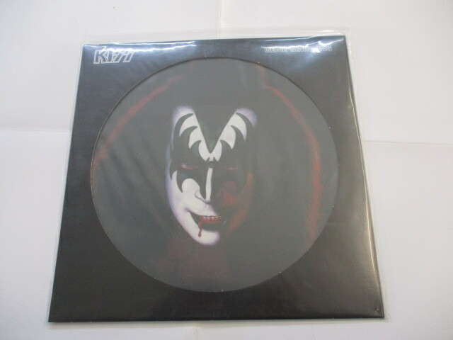 GENE SIMMONS - GENE SIMMONS - LP PICTURE DISC VINYL REISSUE BRAND NEW 2006 KISS