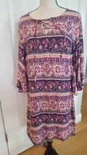 Beach Lunch Lounge Dress Women's Size Med Magenta Violet Cream  ties vneck