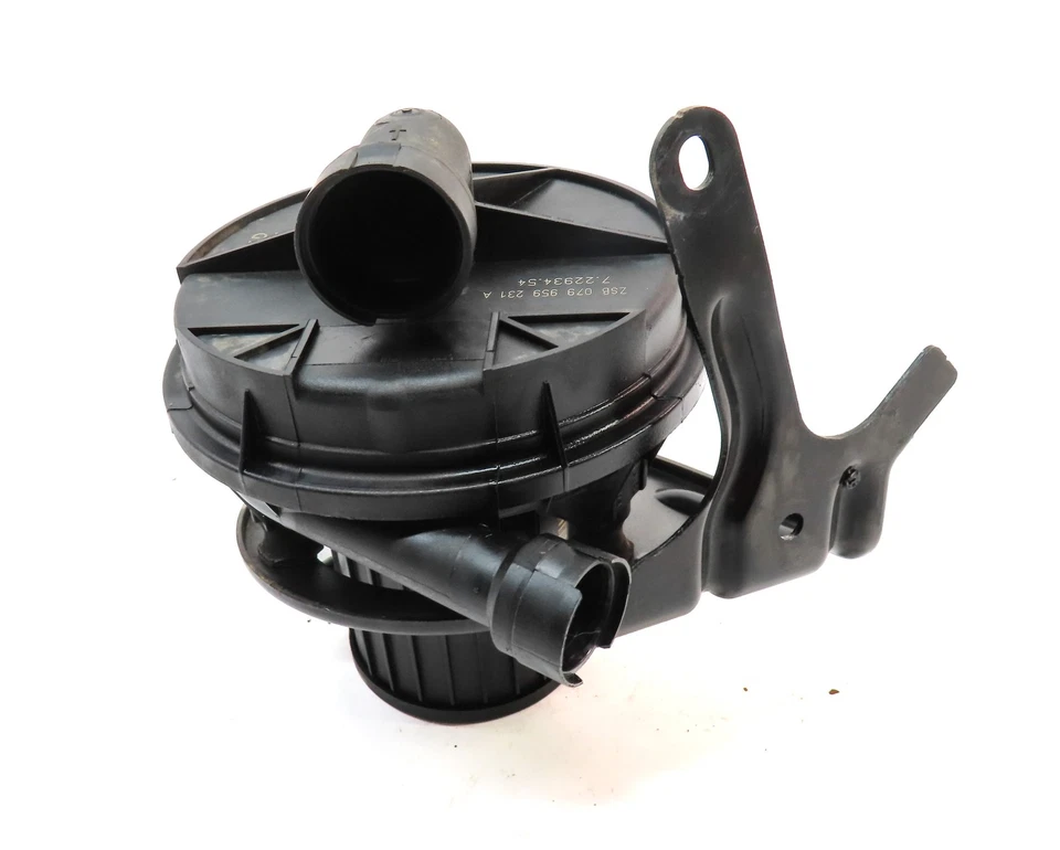 2013 AUDI A6 (C7 4G) 3.0L SUPER (CTUA) ENGINE SMOG AIR INJECTION PUMP - Image 2 of 4