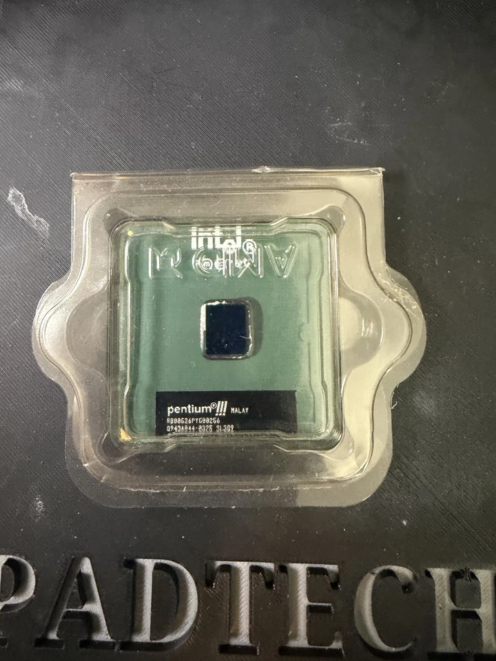 Procesador Intel Pentium III RB80526PY500256 SL3Q9 500mhz socket 370 - Probado Foto 2 de 3