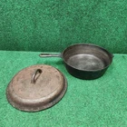 Vintage Unmarked Wagner #8 Smooth Bottom Cast Iron Chicken Fryer w/Lid