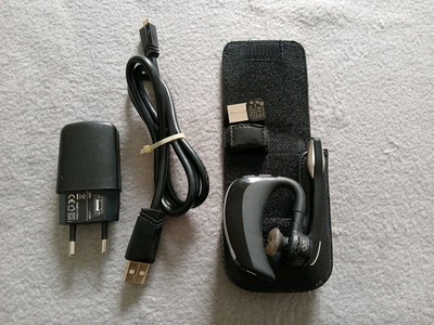 Plantronics UC+ Voyager UC V2 - Headset Bluetooth im Etui. 