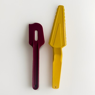 Vintage Tupperware Cake Pie Server Cutter Yellow 1165 Maroon Spatula Scraper Lot