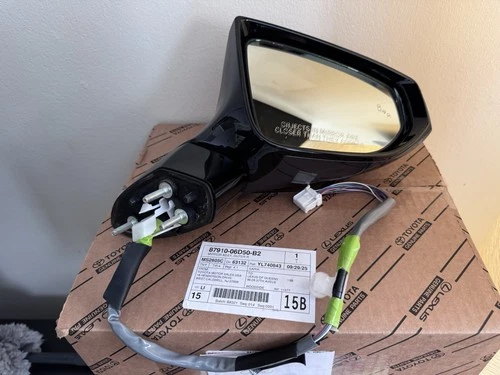 2021-2024 LEXUS ES250 87910-06D50-B2 OEM RIGHT SIDE MIRROR
