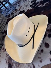 Medium- Summit- cowboy hat-preshaped