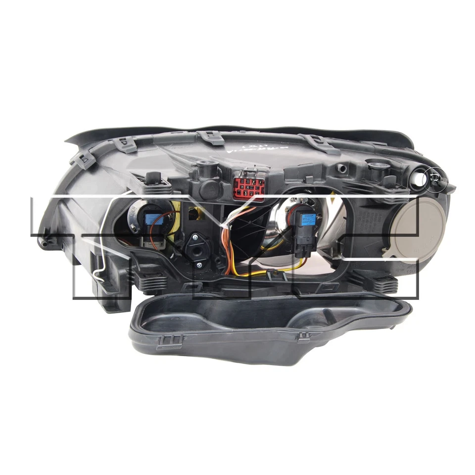 Фара в сборе правая TYC для универсала Volvo V70 3.2 2008-2010 годов выпуска - Изображение 4 из 4