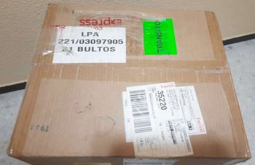 Sideshow DOMINO Ltd Collector Ed Premium Format - BRAND NEW & FACTORY SEALED - Imagen 9 de 15