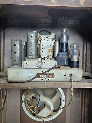 Antique Philco Model 37-620 Tube Radio Wood Cabinet 38 Antique Philco Model 37-620 Tube Radio Wood Cabinet 38