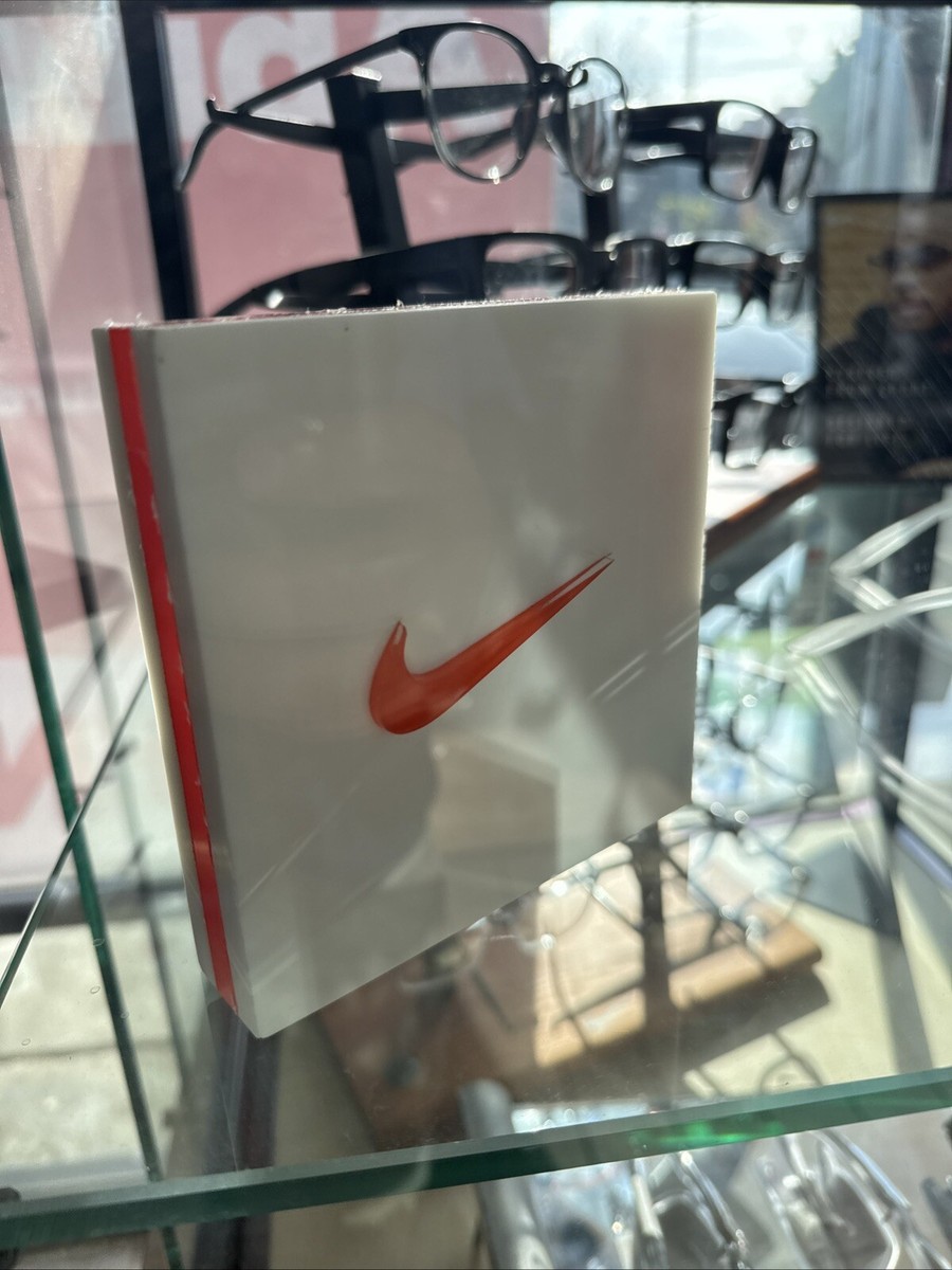 NIKE ディスプレイ看板 NIKE ディスプレイ看板 - メルカリ