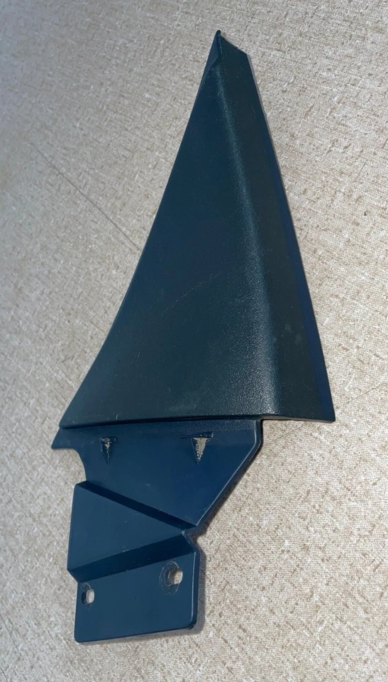 87 88 89 90 CHEVY BERETTA BLUE RH PASSENGER DOOR MIRROR INTERIOR TRIM - 20596554 - Imagem 2 de 4