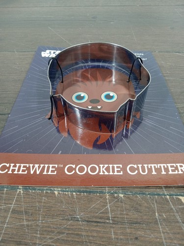 STAR WARS Chewie Cookie Cutter Chewbacca Stainless Steel New - Picture 2 of 3