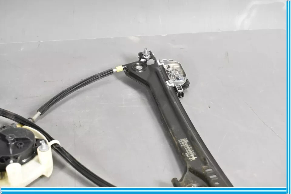 14-22 Maserati Quattroporte M156 Rear Right Side Window Regulator Motor OEM