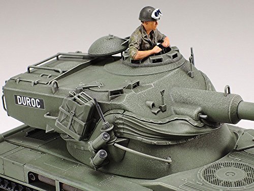 TAMIYA 1/35 France Light Tank(Military) AMX-13 Model Kit 53491