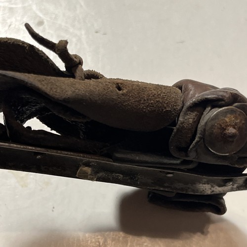 Vintage CORN HUSKER Shucker ANTIQUE FARM TOOL,With Leather Finger Strap,farming - Picture 10 of 12