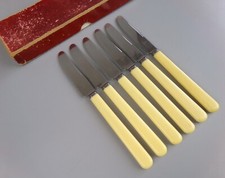 6 Faux Bone Handle Knives. Butter Cheese Tea Salad. Sheffield. Vintage. 7.75"