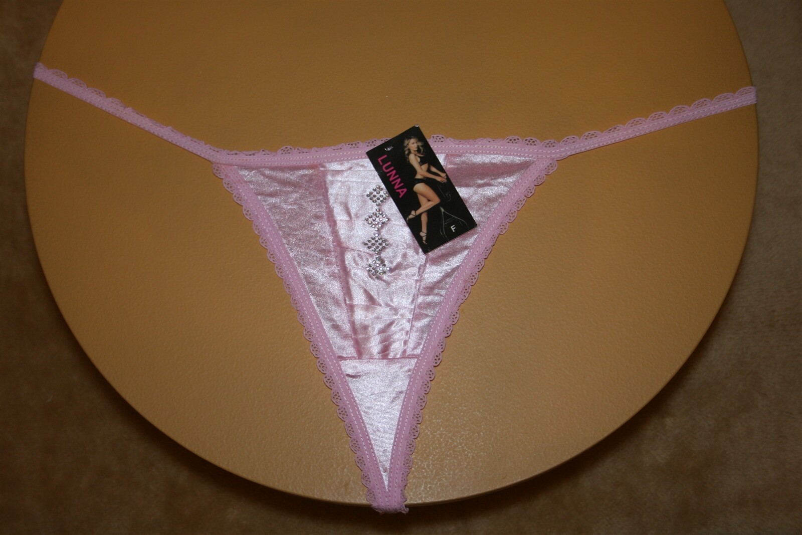 Picture 1 of 2