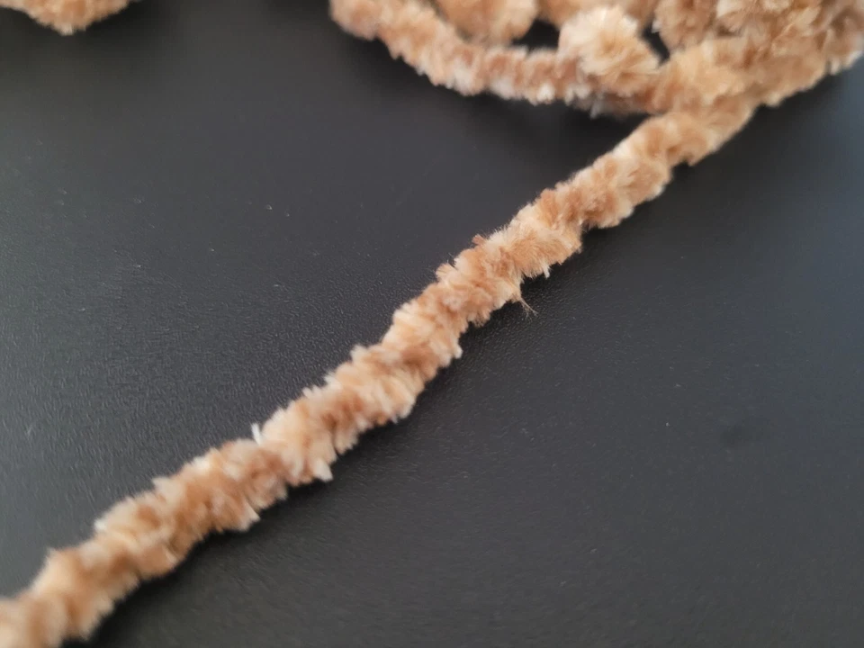 CHENILLE - BRONCEADO ABIGARRADO - Med. Paquete de 3 mm - 5 yardas - Material para atar moscas y plantillas Foto 2 de 3