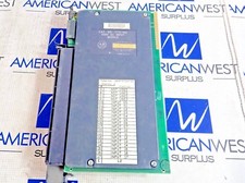ALLEN BRADLEY 1771-IAD AC INPUT MODULE WITH WIRING ARM