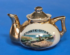 Small Vintage Atlantic City NJ  STEEL PEIR Souvenir Teapot w/ Lid