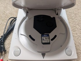 GDEMU, New Clock + Fuses, 8GB SD- Sega Dreamcast VA1 Console Bundle - Clean