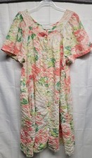 Vintage Miss Elaine Floral Housecoat Nightgown Snap Front Pockets Lg
