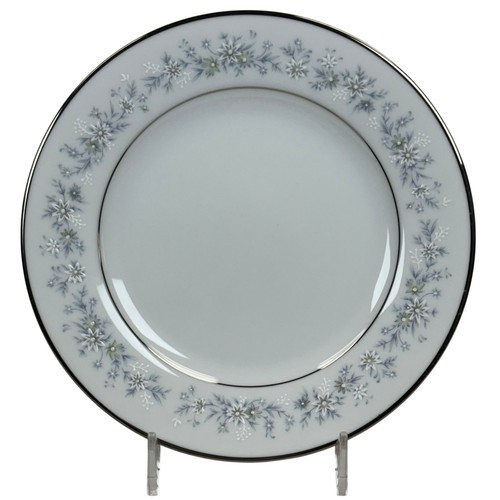 Noritake Contemporary Fine China Marywood 2181 Bread Plate 6-3/8 Platinum Trim