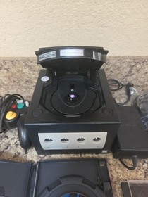 Nintendo Gamecube Console Tested With Lot Of 4 Games