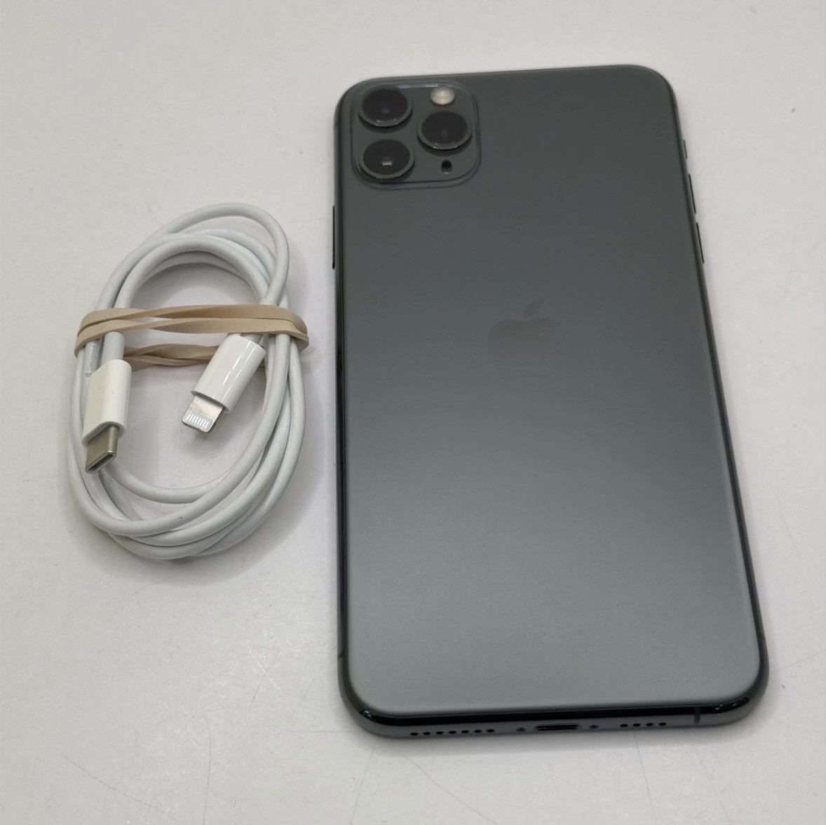Apple iPhone 11 Pro Max - 64GB - Midnight Green (Unlocked) A2218