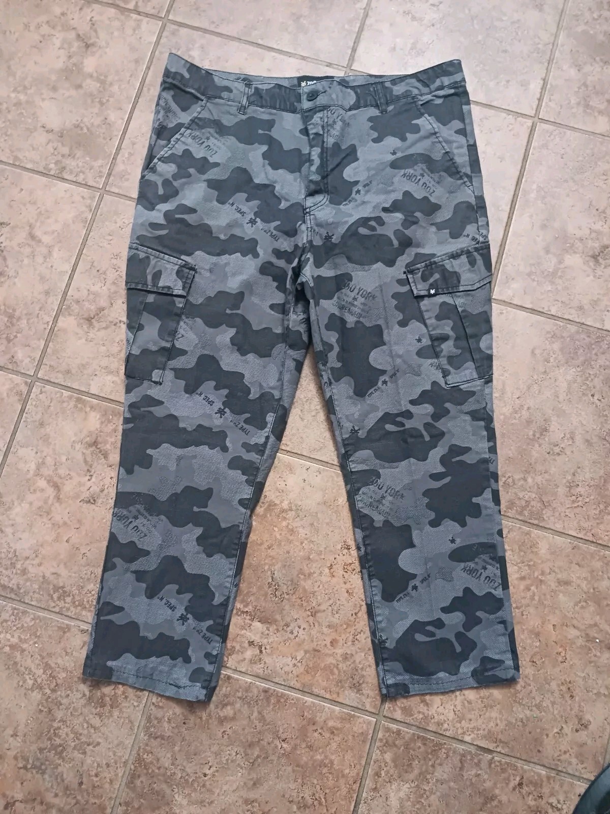 Picture 1 of 16