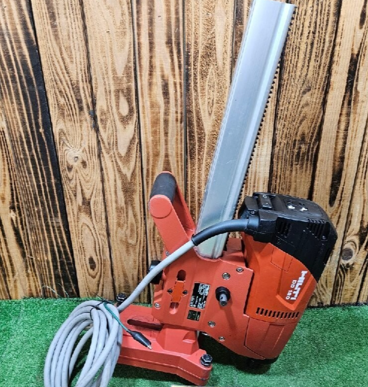 Hilti DD 120 Diamond Core Drill 100V w/case red