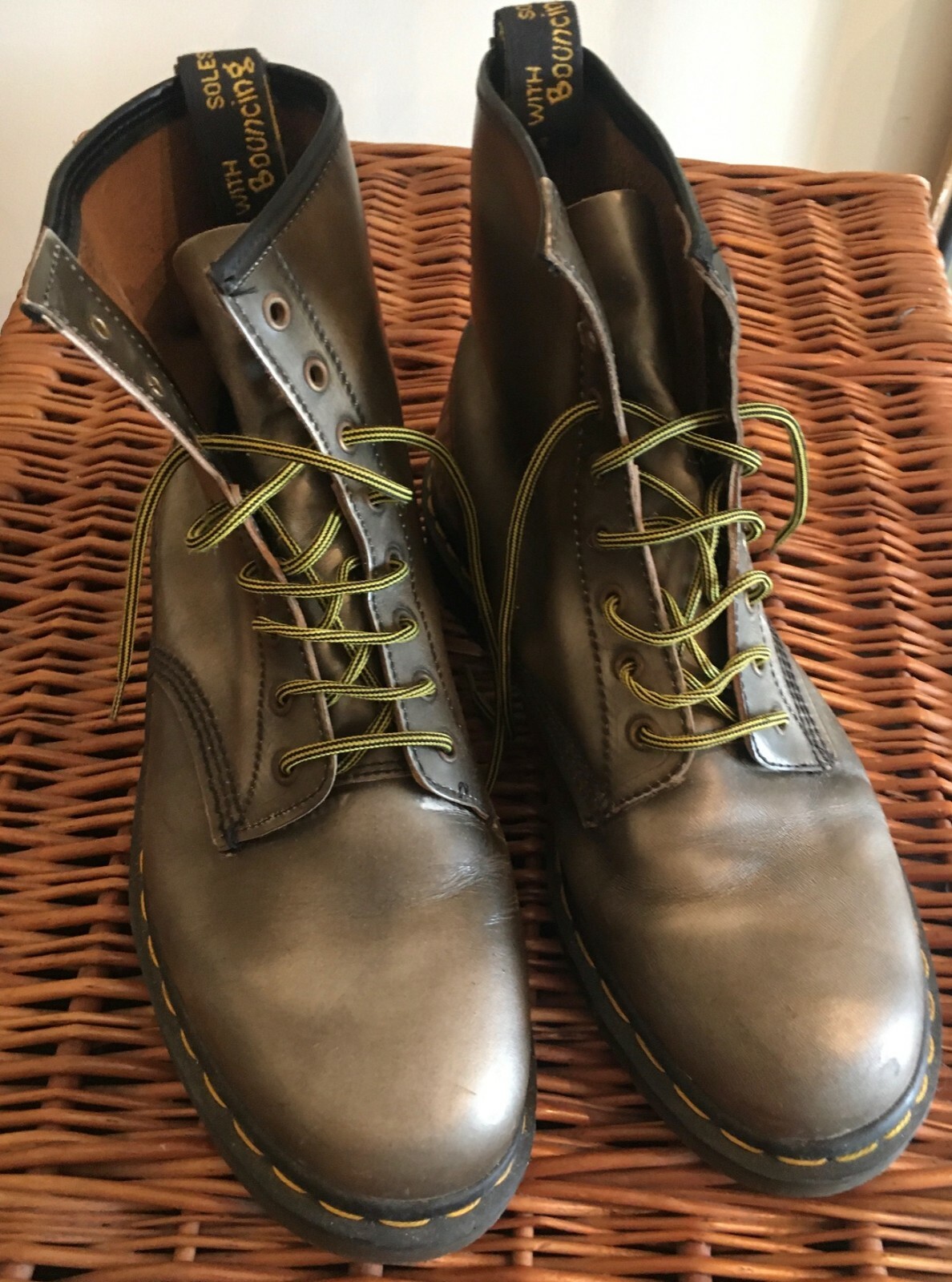 doc martens doré