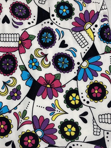 NWT LuLaRoe TC (12-18) White Beautiful Floral Sugar Skulls Halloween Leggings - Picture 5 of 10