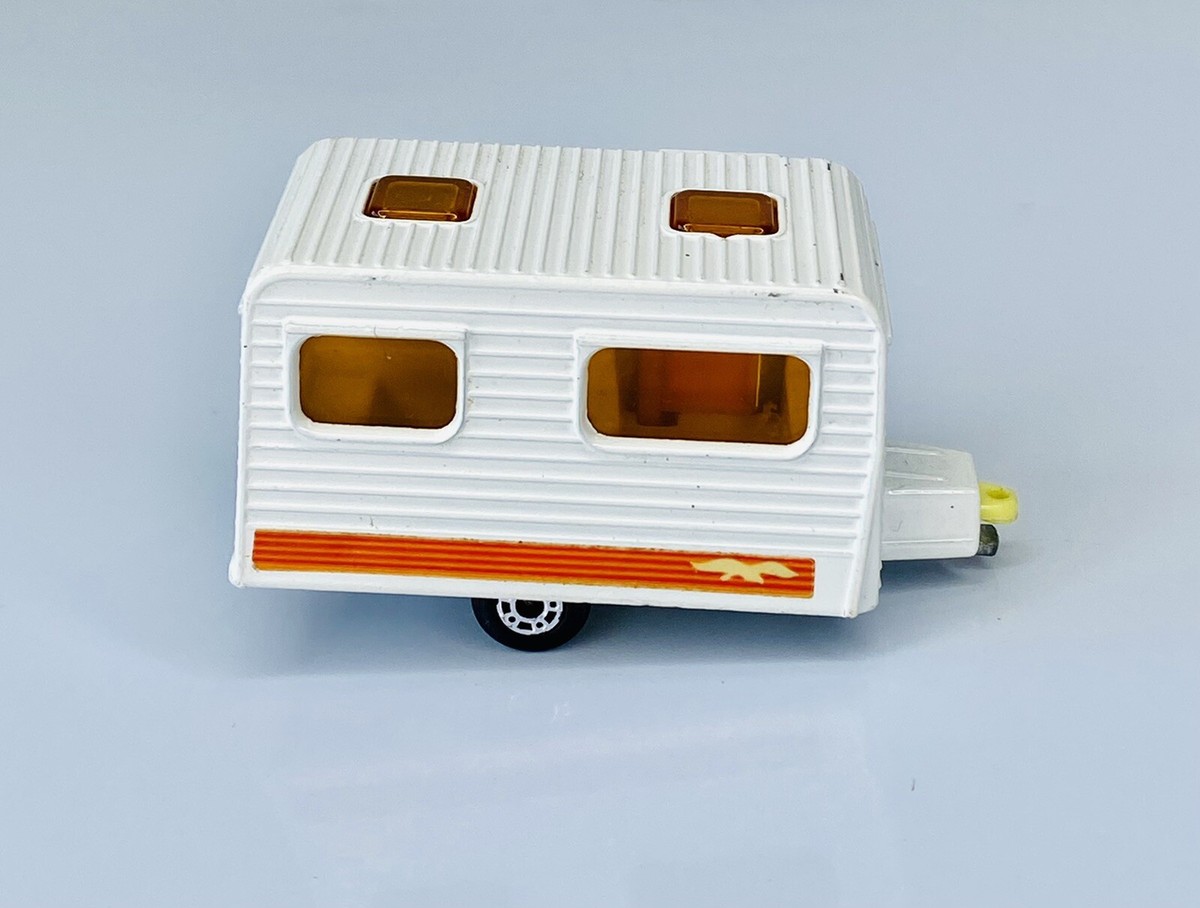 VINTAGE LESNEY MATCHBOX SUPERFAST No. 31 1977 CARAVAN CAMPER